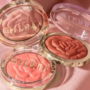 🆕 Milani Rose Powder Blush - Soft Coral